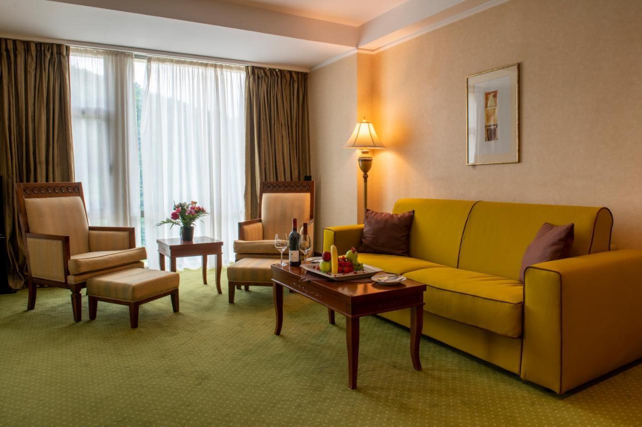 Hp Tower One Brasov 4*